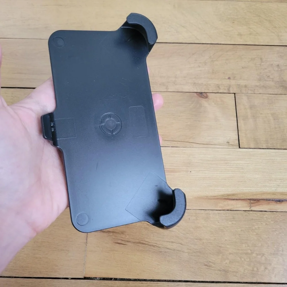 New Never Used Samsung Galaxy s10e Black Phone Clip